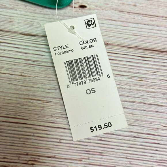 STELLA & MAX Zip Around Cosmetic Bag - Green - Picture 4 of 4